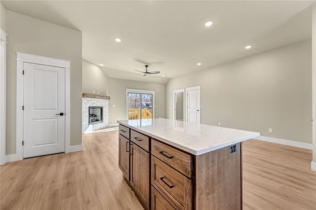 5 Cotherstone Lane, Bella Vista, AR 72715