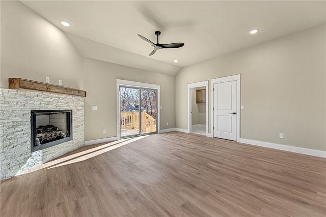 5 Cotherstone Lane, Bella Vista, AR 72715