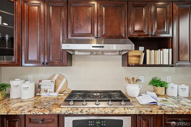 2275 35th Avenue, San Francisco, CA 94116