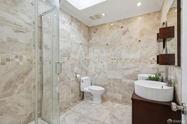 2275 35th Avenue, San Francisco, CA 94116