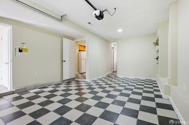 2275 35th Avenue, San Francisco, CA 94116