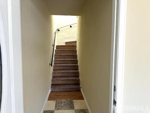 2275 35th Avenue, San Francisco, CA 94116