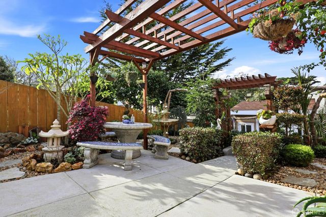 2275 35th Avenue, San Francisco, CA 94116