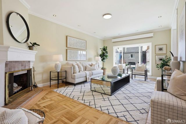 2275 35th Avenue, San Francisco, CA 94116