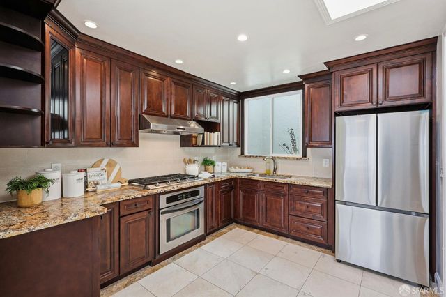 2275 35th Avenue, San Francisco, CA 94116