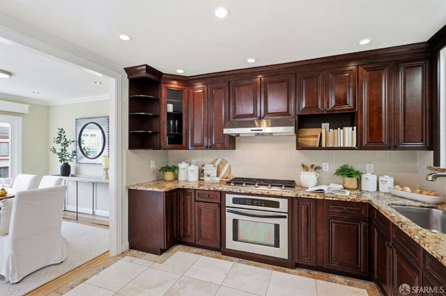 2275 35th Avenue, San Francisco, CA 94116