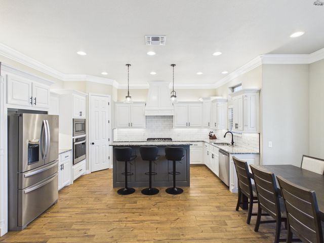 1 CANYON VIEW COURT, Wichita Falls, TX 76309