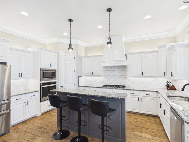 1 CANYON VIEW COURT, Wichita Falls, TX 76309