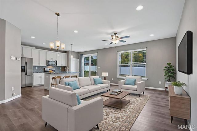 11140 Fort Samuel Dr., Bridgeton, MO 63044