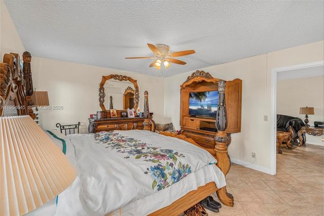 1521 NW 18th AVE 101, Delray Beach, FL 33445