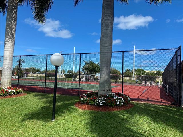 1521 NW 18th AVE 101, Delray Beach, FL 33445