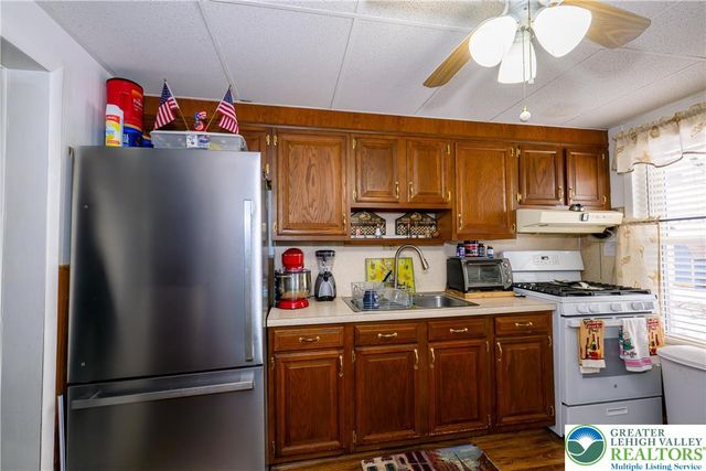 122 South 4th Street, Emmaus Boro, PA 18049