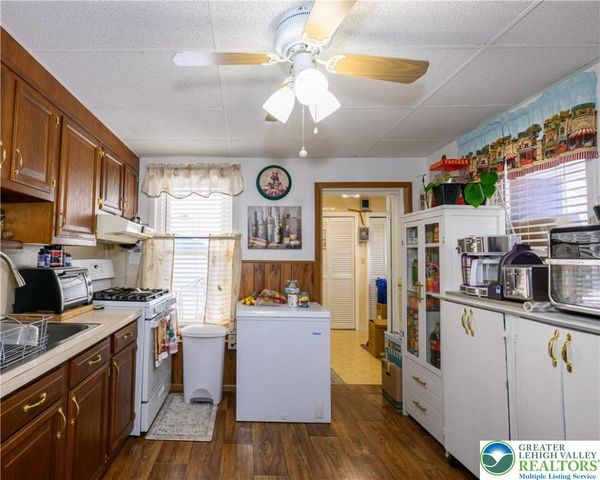 122 South 4th Street, Emmaus Boro, PA 18049