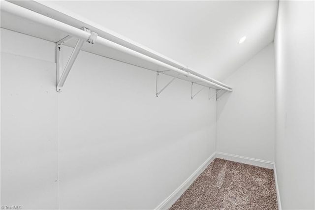 2850 Konnoak Drive, Winston-salem, NC 27127