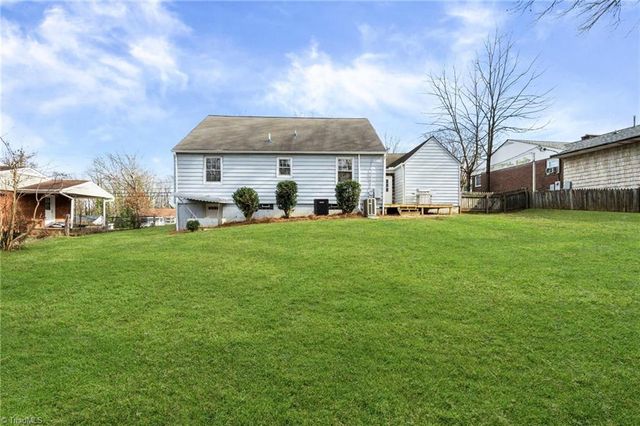 2850 Konnoak Drive, Winston-salem, NC 27127