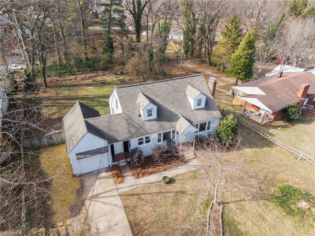 2850 Konnoak Drive, Winston-salem, NC 27127