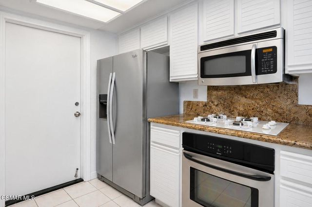 3679 Calle Joaquin, Calabasas, CA 91302