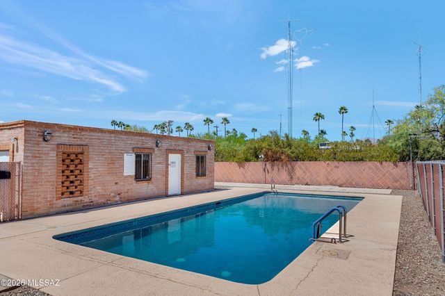 3960 E Flower St Apt 36, Tucson, AZ 85712