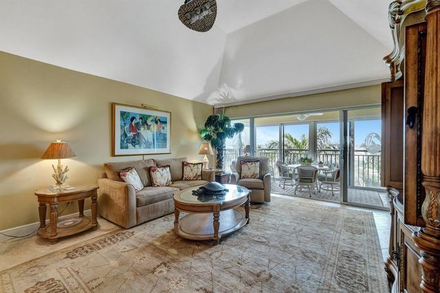 1555 NE Ocean Boulevard 402, Stuart, FL 34996
