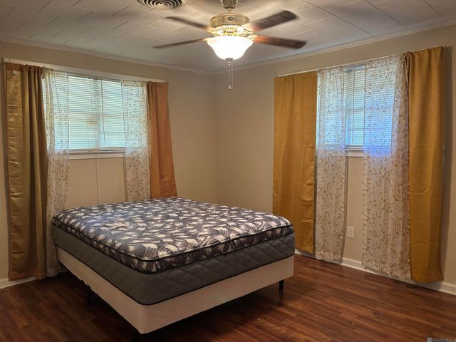 2641 Court St, Port Allen, LA 70767