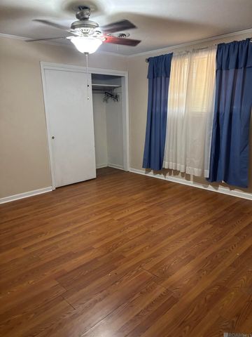 2641 Court St, Port Allen, LA 70767