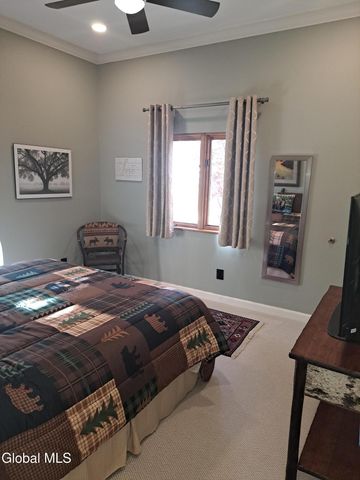 106 Spring St Street 8, Saratoga Springs, NY 12866