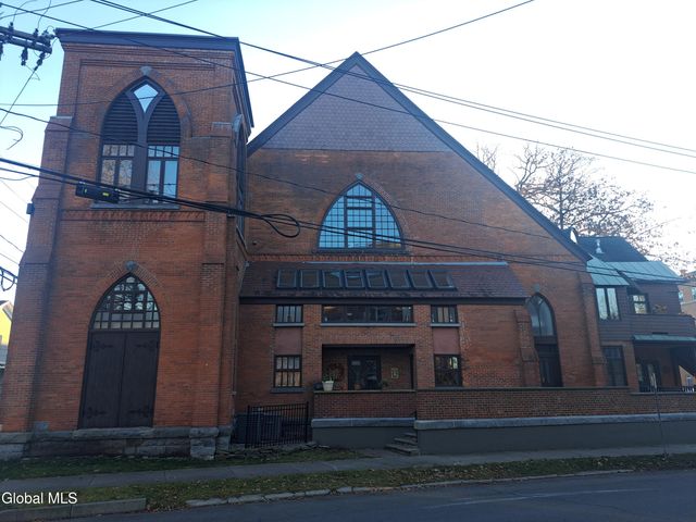 106 Spring St Street 8, Saratoga Springs, NY 12866