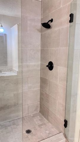 7770 JUNIPER CV, Memphis, TN 38016