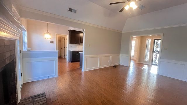 7770 JUNIPER CV, Memphis, TN 38016