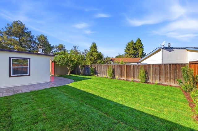 28333 Sparrow Road, Hayward, CA 94545