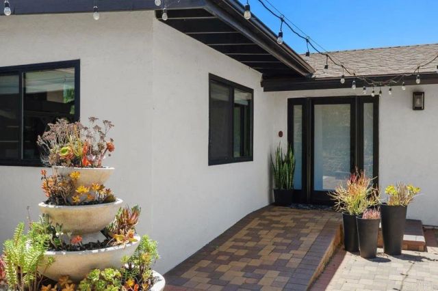 10483 Couser Way, Valley Center, CA 92082