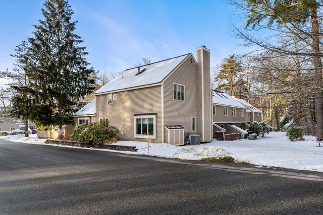 113 Brickett Hill Circle 113, Haverhill, MA 01830