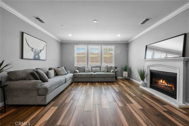 5425 Daytime Avenue, Fontana, CA 92336