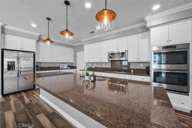 5425 Daytime Avenue, Fontana, CA 92336