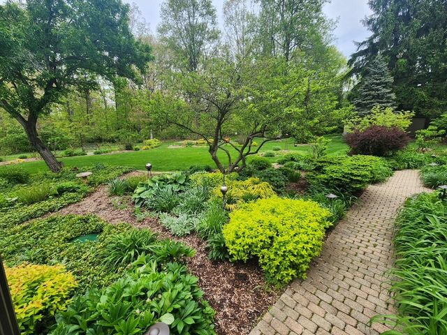12430 Van Buren Street, Crown Point, IN 46307