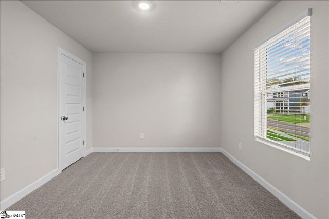 422 Yellowstone Trail, Gray Court, SC 29645