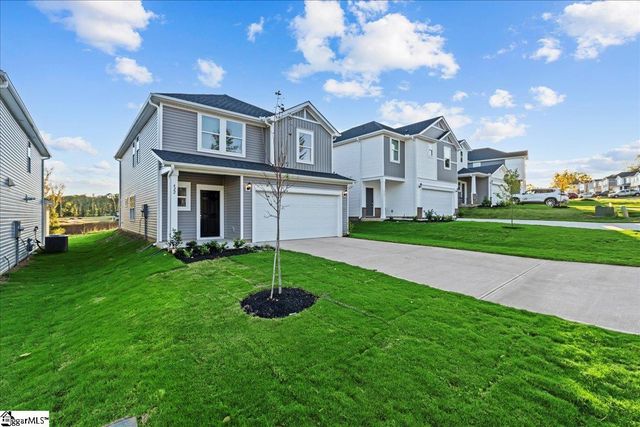 422 Yellowstone Trail, Gray Court, SC 29645