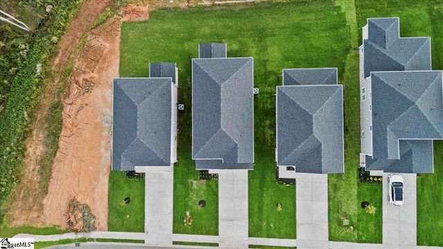 422 Yellowstone Trail, Gray Court, SC 29645