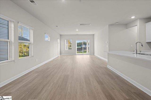 422 Yellowstone Trail, Gray Court, SC 29645