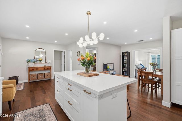 4246 N 10TH Street, Phoenix, AZ 85014