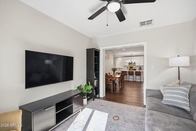 4246 N 10TH Street, Phoenix, AZ 85014