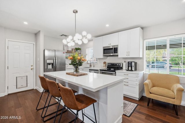 4246 N 10TH Street, Phoenix, AZ 85014