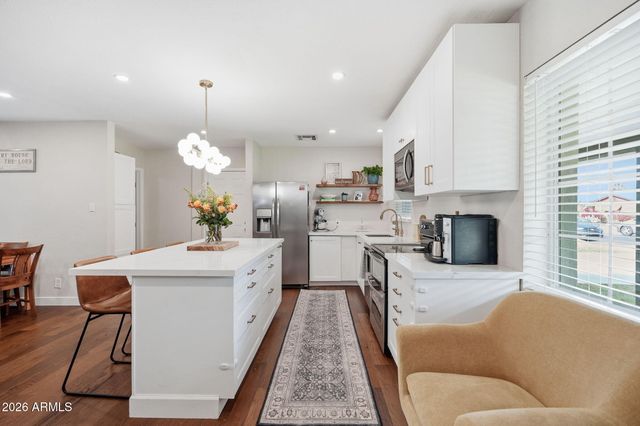 4246 N 10TH Street, Phoenix, AZ 85014