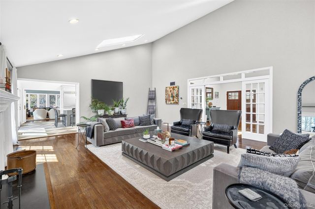 18 Reynolds Lane, Katonah, NY 10536