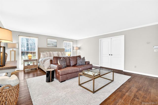 18 Reynolds Lane, Katonah, NY 10536