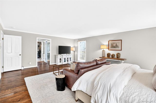 18 Reynolds Lane, Katonah, NY 10536