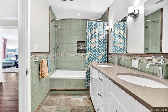 18 Reynolds Lane, Katonah, NY 10536