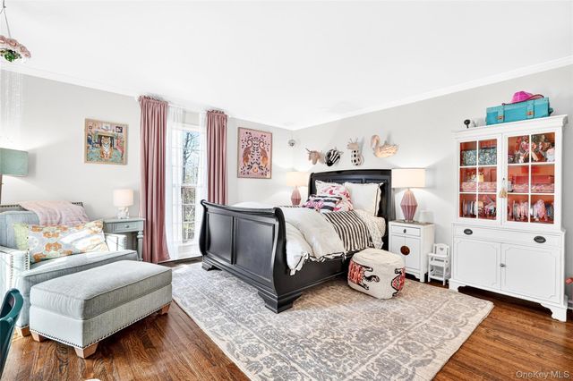 18 Reynolds Lane, Katonah, NY 10536