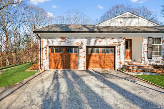 18 Reynolds Lane, Katonah, NY 10536