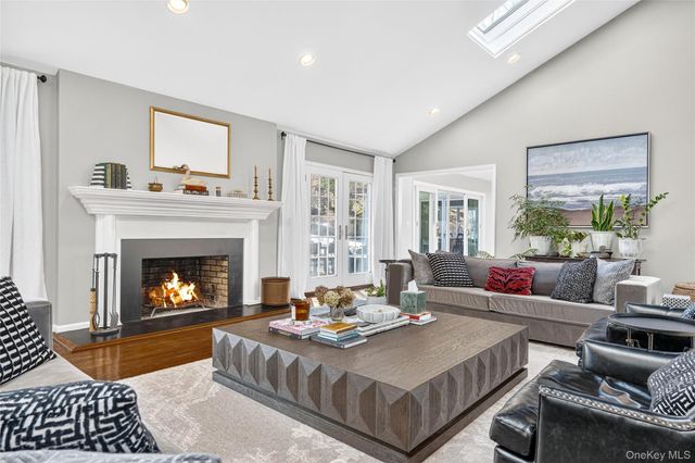 18 Reynolds Lane, Katonah, NY 10536